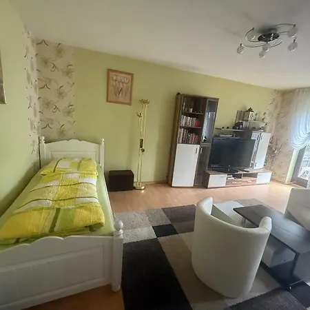 Lejlighed Zentrale Balkonwohnung Ideal Fuer Monteure *