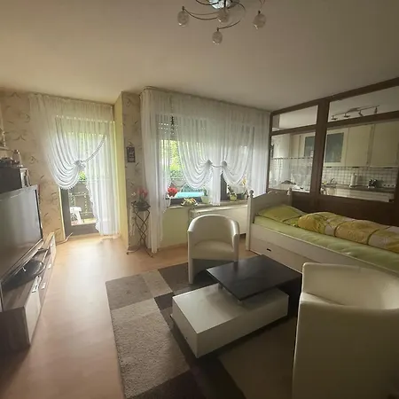 Zentrale Balkonwohnung Ideal Fuer Monteure * Bad Essen