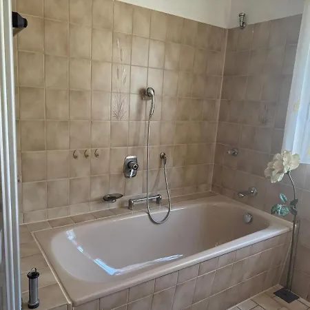 Apartmán Zentrale Balkonwohnung *